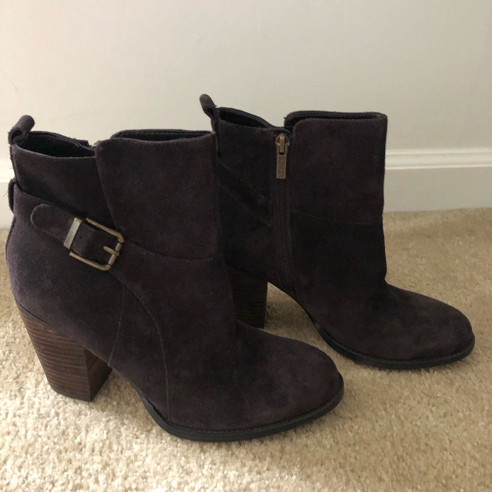 Leather boots